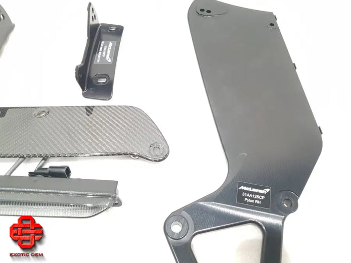 MCLAREN 600 R CARBON REAR WING