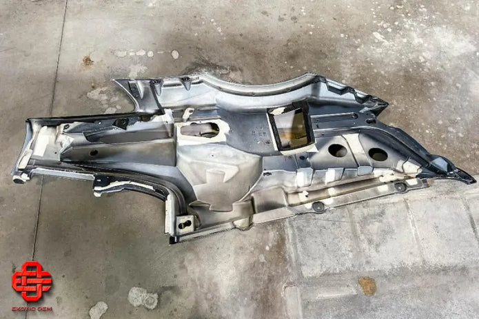 MCLAREN 650S QUARTER PANEL LH OEM