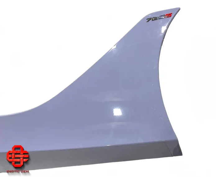 MCLAREN 720S RIGHT SIDE SKIRT R RIGHT QUARTER PANEL SIDE SKIRT BABY BLUE