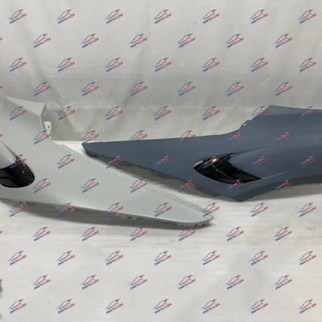 MCLAREN 765LT FENDER WITH LOUVRE