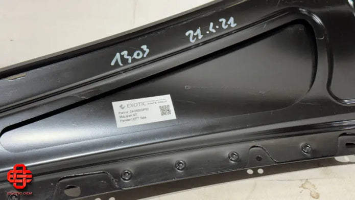 MCLAREN GT FENDER LEFT SIDE OEM
