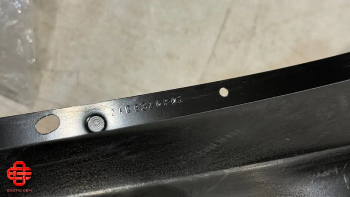 MCLAREN GT FENDER LEFT SIDE OEM
