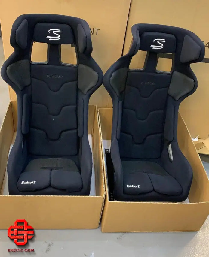 MCLAREN SENNA CARBON SEATS OEM