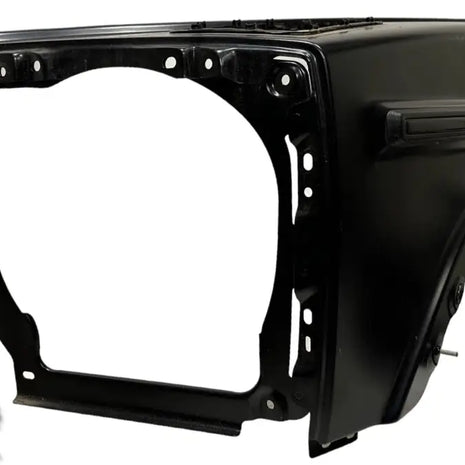 MERCEDES AMG G63 FRONT LEFT FENDER