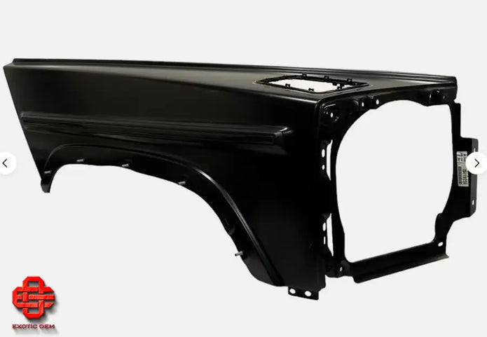 MERCEDES AMG G63 FRONT RIGHT FENDER