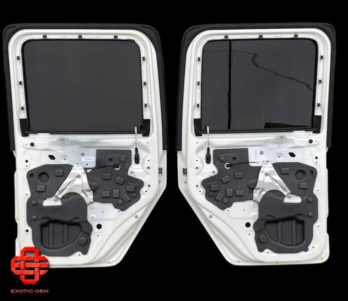 MERCEDES BENZ AMG G63 W463 REAR DOOR LEFT RIGHT DOOR REAR DOORS