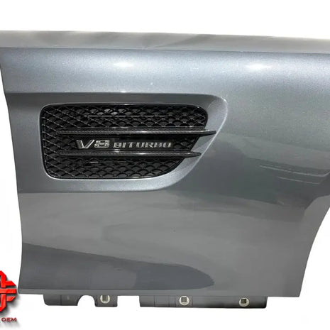 MERCEDES BENZ AMG GT CARBON FRONT RIGHT FENDER