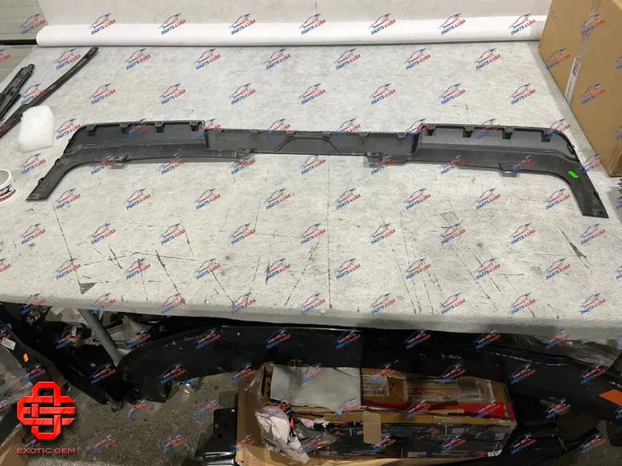 MERCEDES BENZ G63 REAR BUMPER COVER