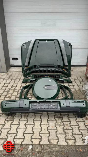 MERCEDES BENZ G WAGON W465 AMG