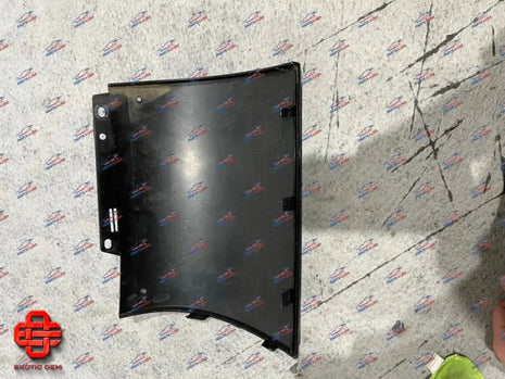 MERCEDES BENZ GLS OEM RH COVER PANEL