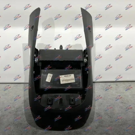 MERCEDES BENZ V CLASS CENTER CONSOLE
