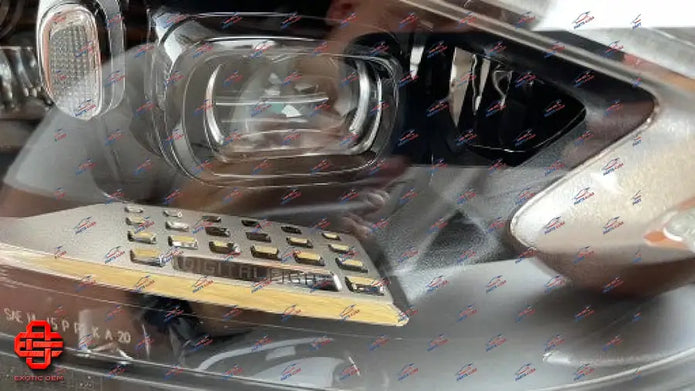 MERCEDES C KLASA W206 HEADLIGHT RH DIGITAL VERSION