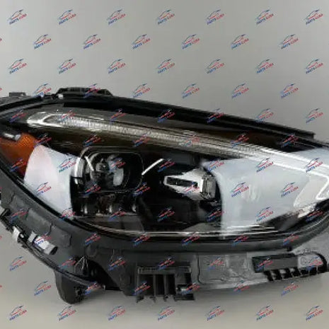 MERCEDES C KLASA W206 HEADLIGHT RH DIGITAL VERSION