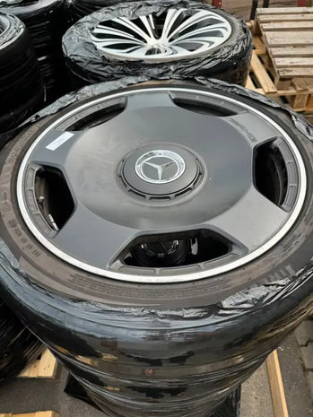 MERCEDES G63 AMG 2024 - COMPLETE WHEELS 22 INCHES