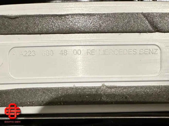 MERCEDES W223 SIDE SILL RIGHT DOOR SILL KICK PLATE