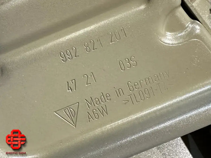 PORSCHE 911 992 FRONT LEFT FENDER