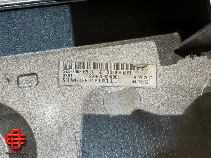 PORSCHE 911 992 SIDE SKIRT LH