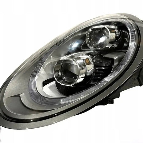 PORSCHE 991 FRONT LAMP