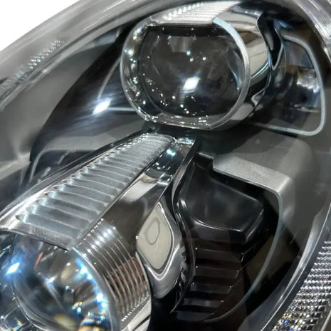 PORSCHE 991 LEFT HEADLIGHT