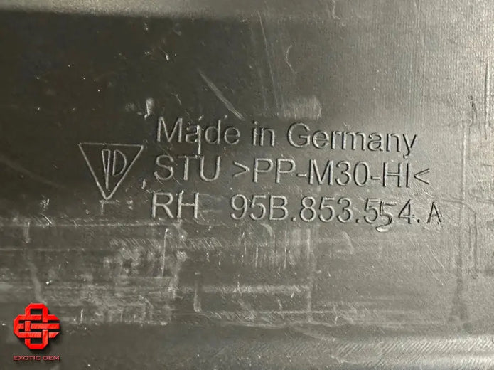 PORSCHE MACAN SIDE SKIRT RH