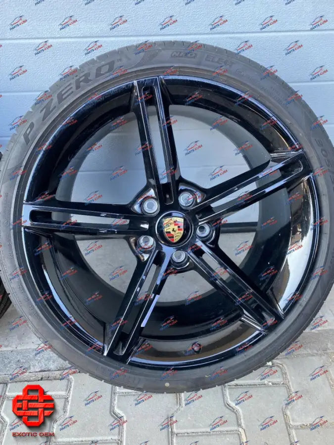 PORSCHE TAYCAN WHEELS AND TIRES SET