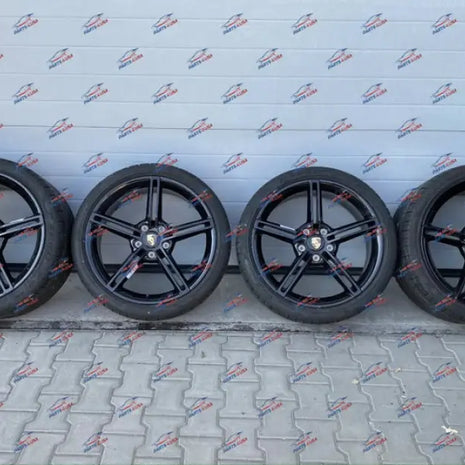PORSCHE TAYCAN WHEELS AND TIRES SET