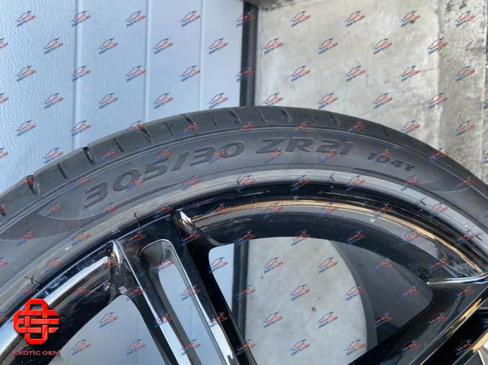 PORSCHE TAYCAN WHEELS AND TIRES SET