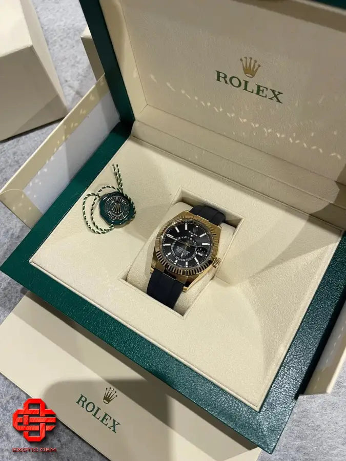 ROLEX SKY-DWELLER 42MM YELLOW GOLD OYSTERFLEX BLACK DIAL YELLOW GOLD