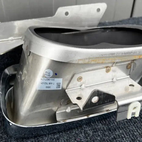 ROLLS ROYCE CULLINAN EXHAUST TIPS L + R OEM