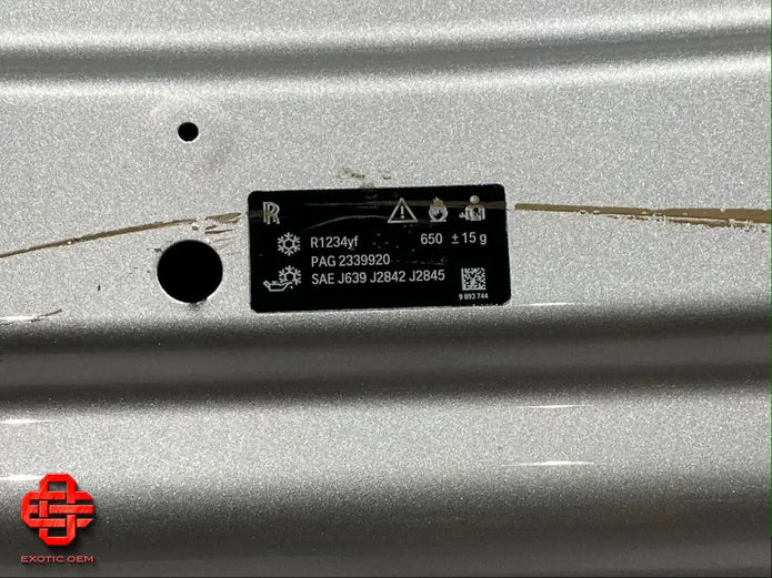 ROLLS ROYCE CULLINAN FRONT BONNET SILVER