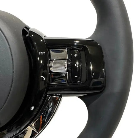 ROLLS ROYCE CULLINAN LEATHER STEERING WHEEL BLACK