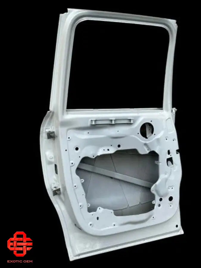 ROLLS ROYCE CULLINAN LEFT REAR DOOR