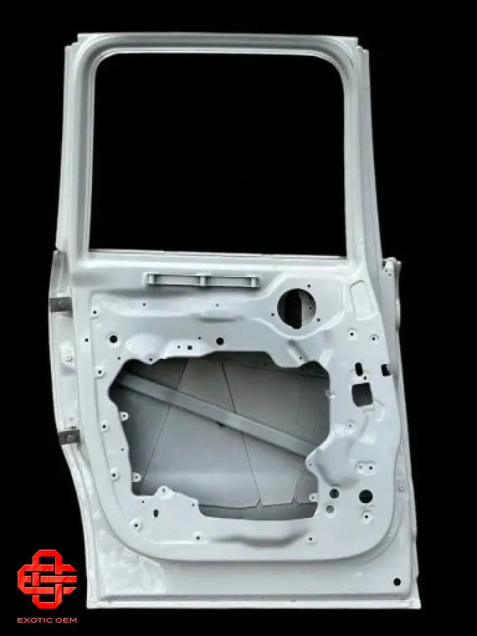 ROLLS ROYCE CULLINAN LEFT REAR DOOR