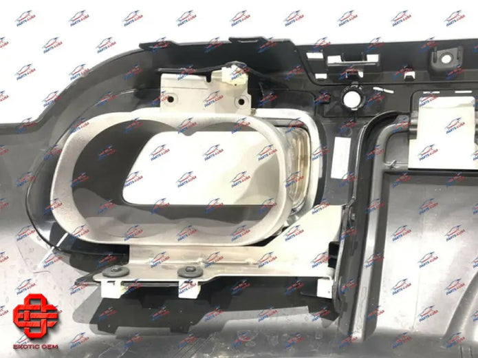 ROLLS ROYCE CULLINAN REAR BUMPER