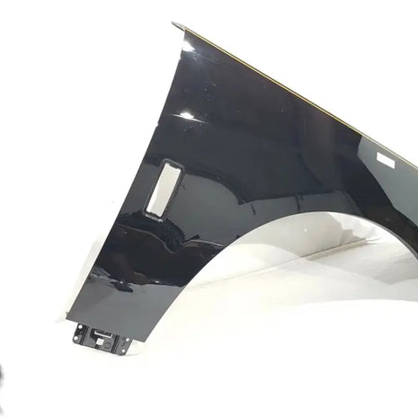 ROLLS ROYCE CULLINAN RR31 FRONT RIGHT FENDER