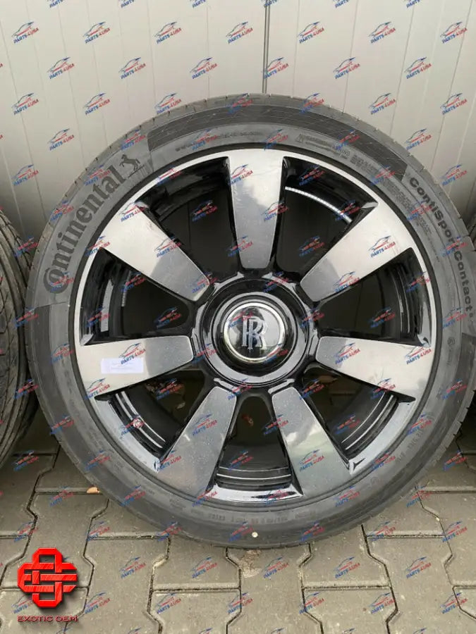 ROLLS ROYCE CULLINAN WHEELS SET BLACK POLISHED 22 INCH