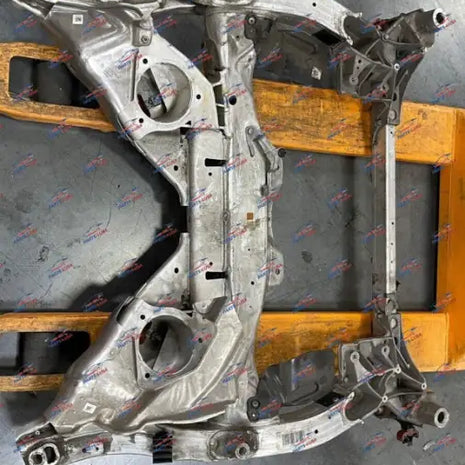 ROLLS ROYCE GHOST WRAITH DAWN SUBFRAME FRONT OEM