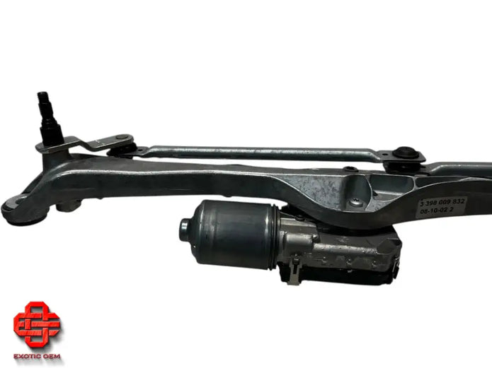 ROLLS ROYCE PHANTOM WIPER SYSTEM WITH MOTOR LINKAGE WIPER SYSTEM