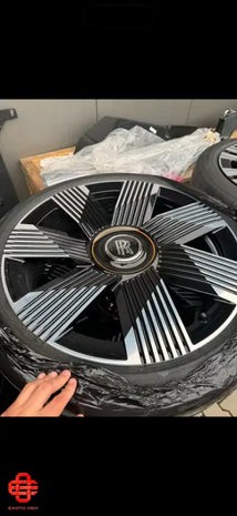 ROLLS ROYCE SPECTRE - NEW COMPLETE WHEEL SET - WHEELS NEW