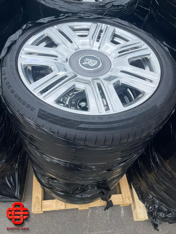 ROLLS-ROYCE WHEEL AND TYRE SET
