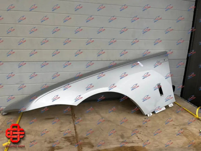 ROLLS ROYCE WRAITH DAWN LEFT FENDER OEM