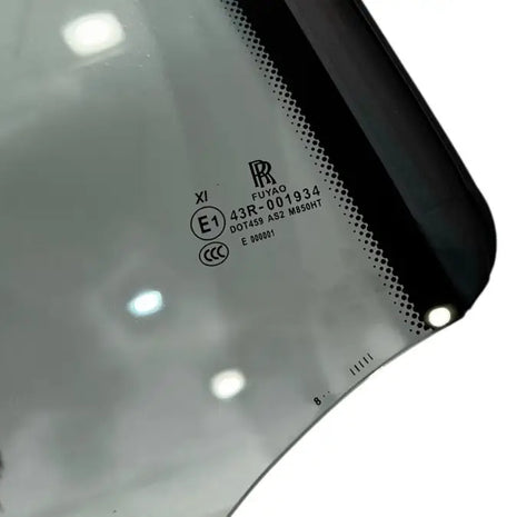 ROLLS WRAITH RR5 REAR SIDE WINDOW GLASS REAR GLASS SIDE WINDOW RH