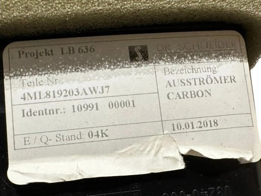 LAMBORGHINI URUS CARBON AIR VENT COVER