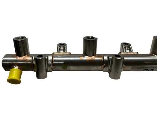 FERRARI SF90 FUEL INJECTOR RAIL INJECTION