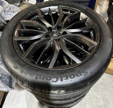 MASERATI LEVANTE WHEEL SET 20'