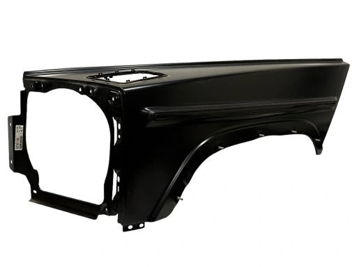 MERCEDES BENZ AMG G63 LEFT FRONT FENDER